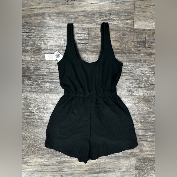 🆕 Abercrombie & Fitch romper - Picture 4 of 6